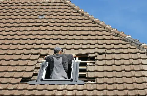 Pose de velux à Saint-Joachim